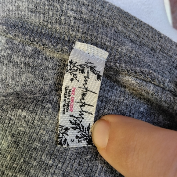 Free People Dylan Thermal Waffle Knit Henley Jumpsuit In Gray Size Medium - Picture 9 of 10